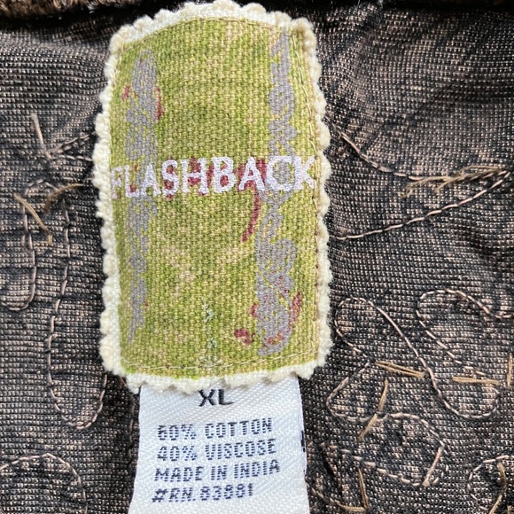 Flashback Shacket XL Brown Crushed Velvet, Sequins, Embroidery, Crotchet Trim - Picture 4 of 7